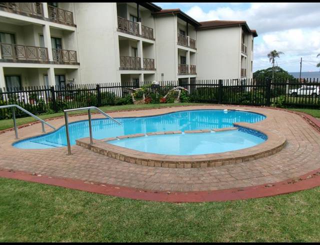 2 BEDROOM APARTMENT FOR SALE IN UVONGO BEACH